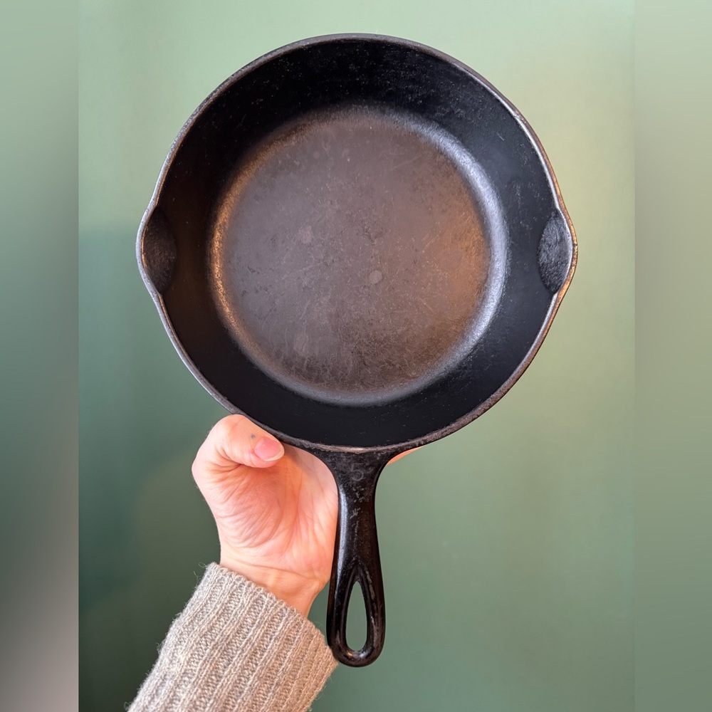 Wagner Ware Sidney 0 1055h 8” #5 Cast Iron Skillet